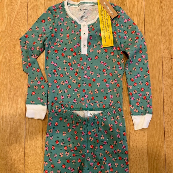 NWT ROLLER RABBIT GIRLS SIZE 6 PAJAMAS FLORAL - Picture 3 of 3
